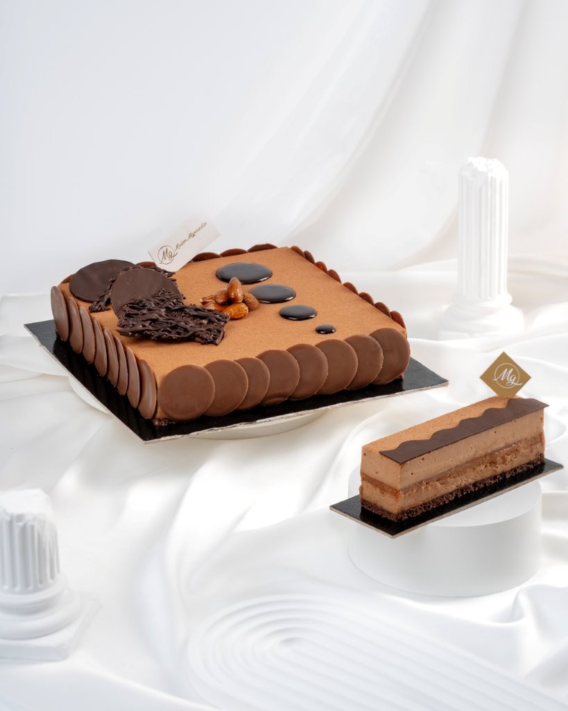 ROYAL PRALINE