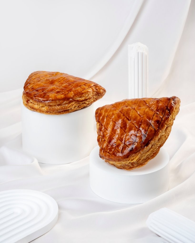 CHAUSSONS AUX POMMES