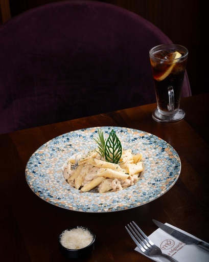 PATES AU POULET ET AUX CHAMPIGNONS